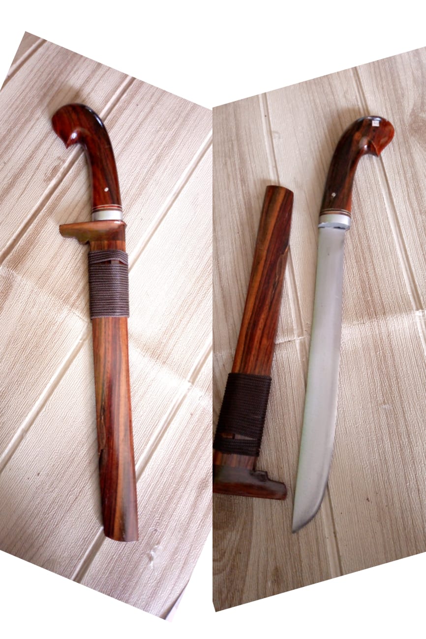 Golok en bois de Sonokeling lame acier Spring 30 cm